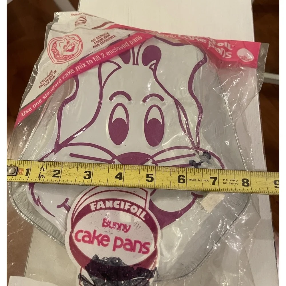 Vintage Set Of 2 Fancifoil Aluminum Foil Easter Bunny Cake Pans USA New‎ In Bag